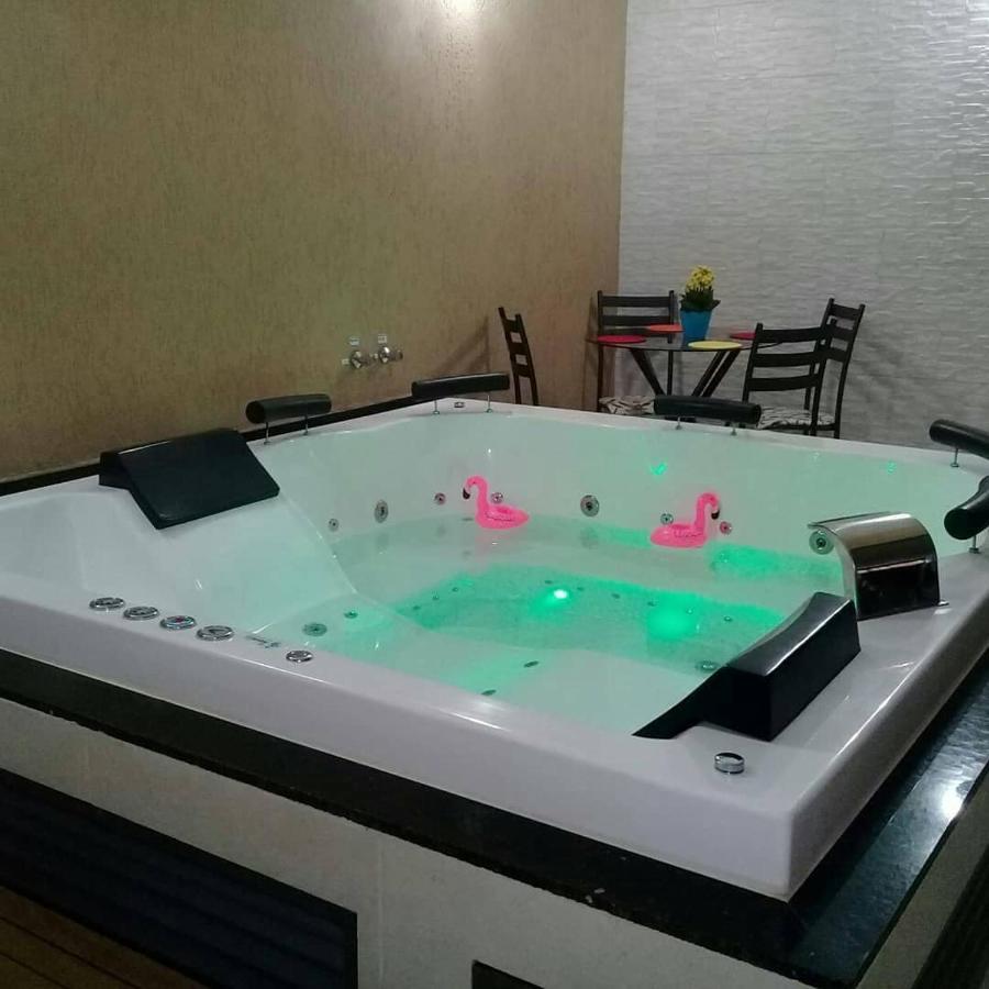 Casa Com 2 Quartos E Banheira De Hidromassagem Trindade  Εξωτερικό φωτογραφία