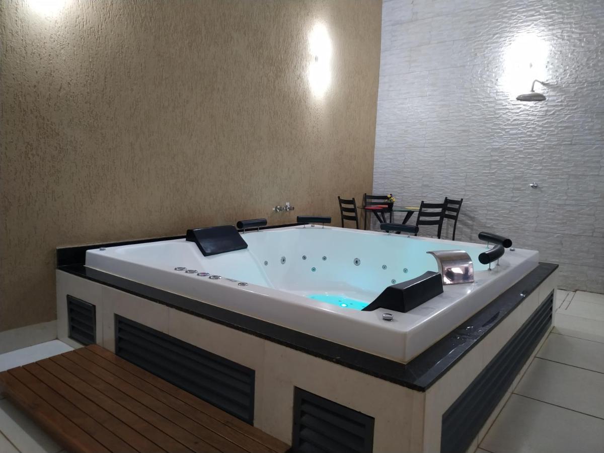Casa Com 2 Quartos E Banheira De Hidromassagem Trindade  Εξωτερικό φωτογραφία